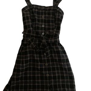 Hollister- New With Tags -size XS plaid button front dress with belt